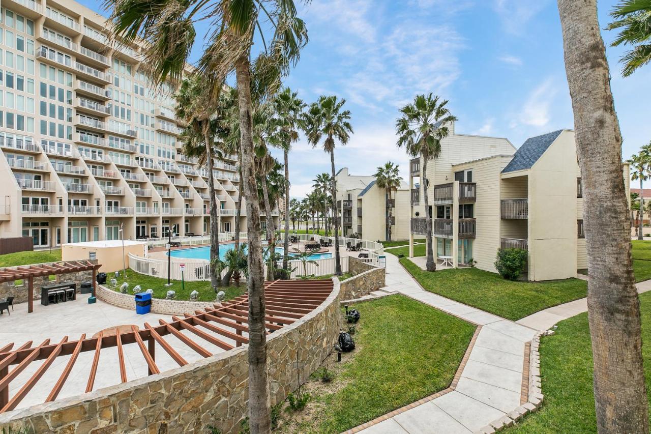 Newly Decorated Condo In Beautiful Beachfront Resort South Padre Island Exterior photo