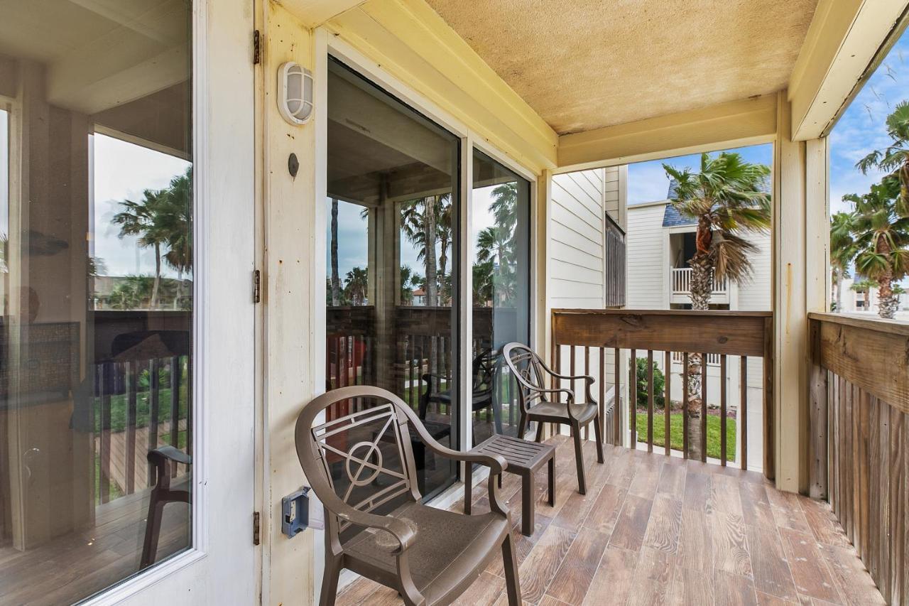 Newly Decorated Condo In Beautiful Beachfront Resort South Padre Island Exterior photo