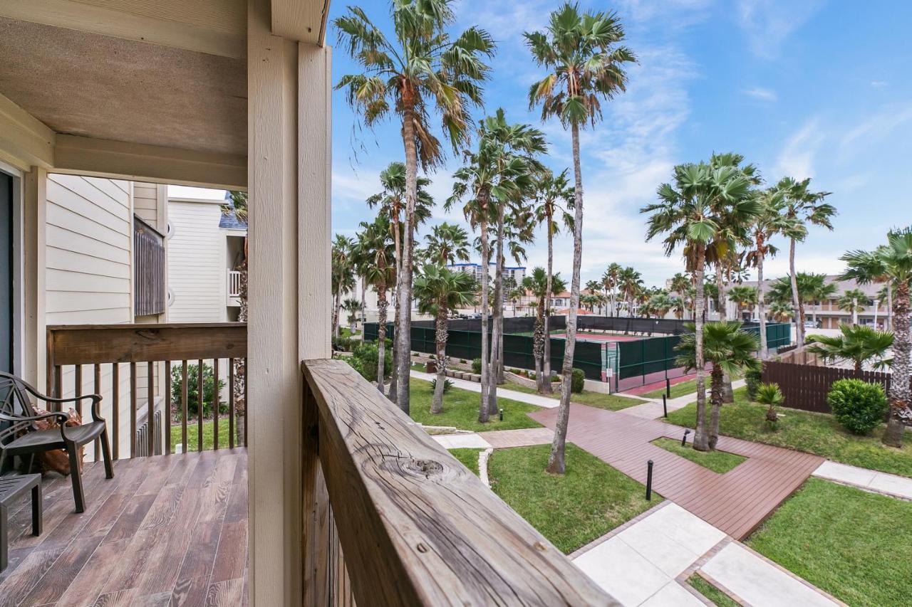 Newly Decorated Condo In Beautiful Beachfront Resort South Padre Island Exterior photo